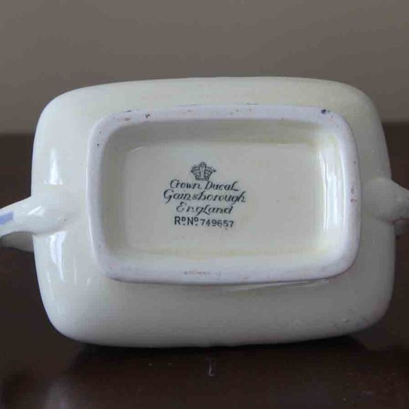 Crown Ducal Gainsborough England Sugar Bowl Blue Ivory 749657 Porcelain Floral - Picture 3 of 3